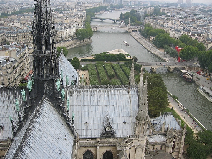 44 view of Paris from atop Notre Dame.jpg
